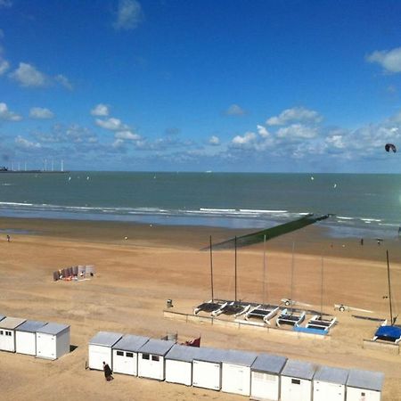 Appartement Sur La Digue A Knokke-Duinbergen Exterior photo